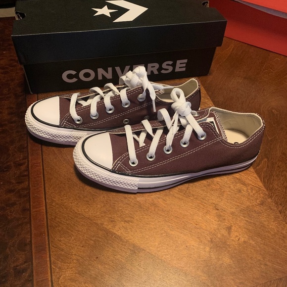 Converse Shoes - Brown converse